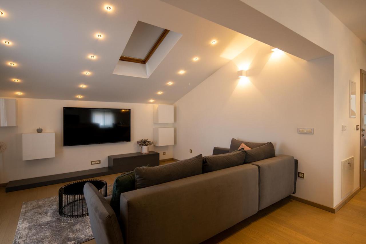 Lumaja Luxury Apartman Biograd Na Moru Exteriör bild