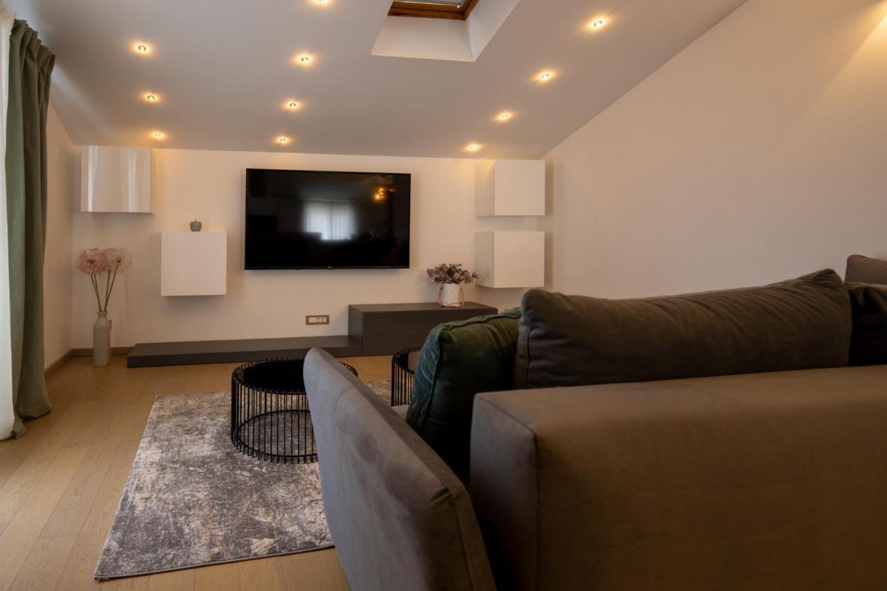 Lumaja Luxury Apartman Biograd Na Moru Exteriör bild