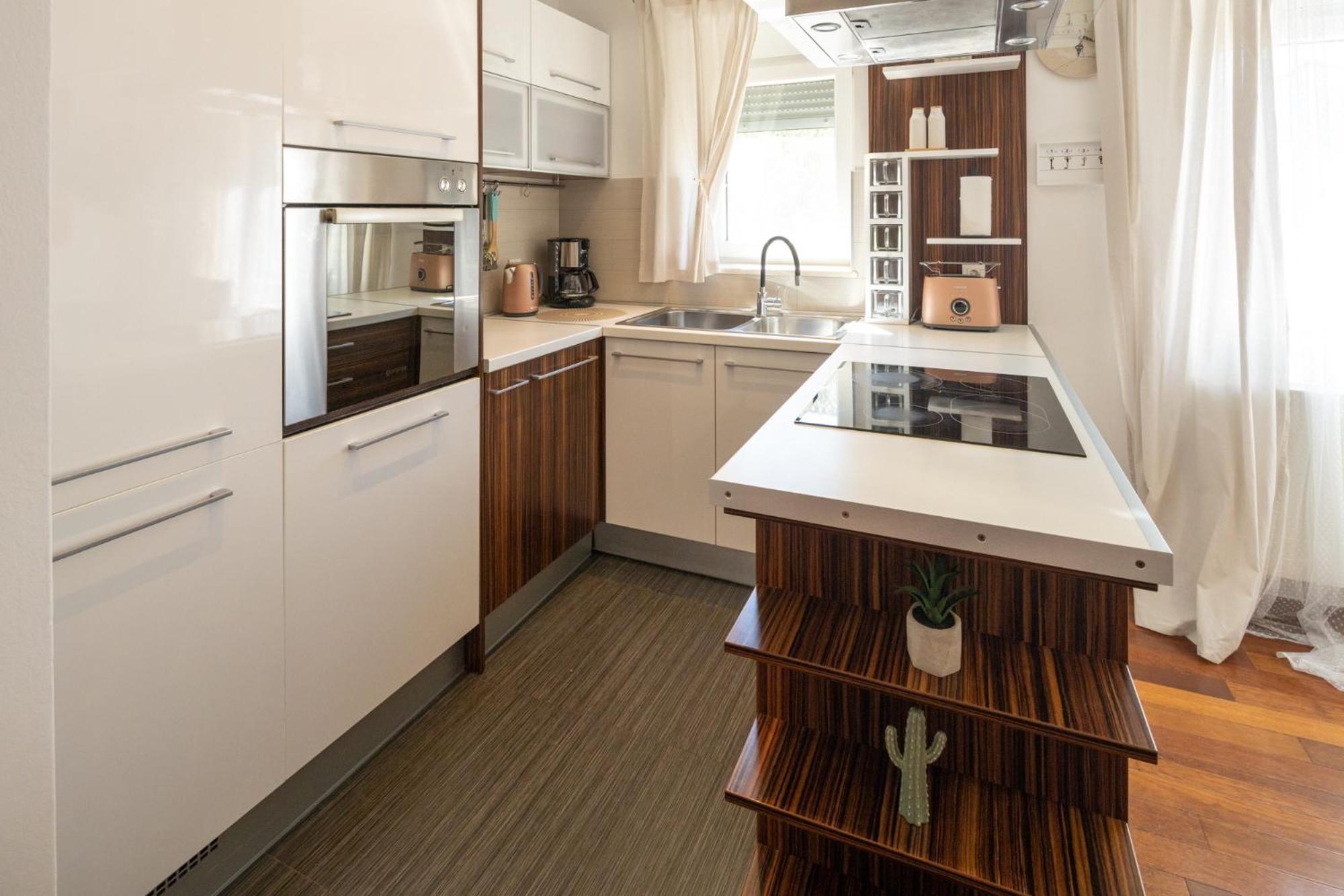 Lumaja Luxury Apartman Biograd Na Moru Exteriör bild