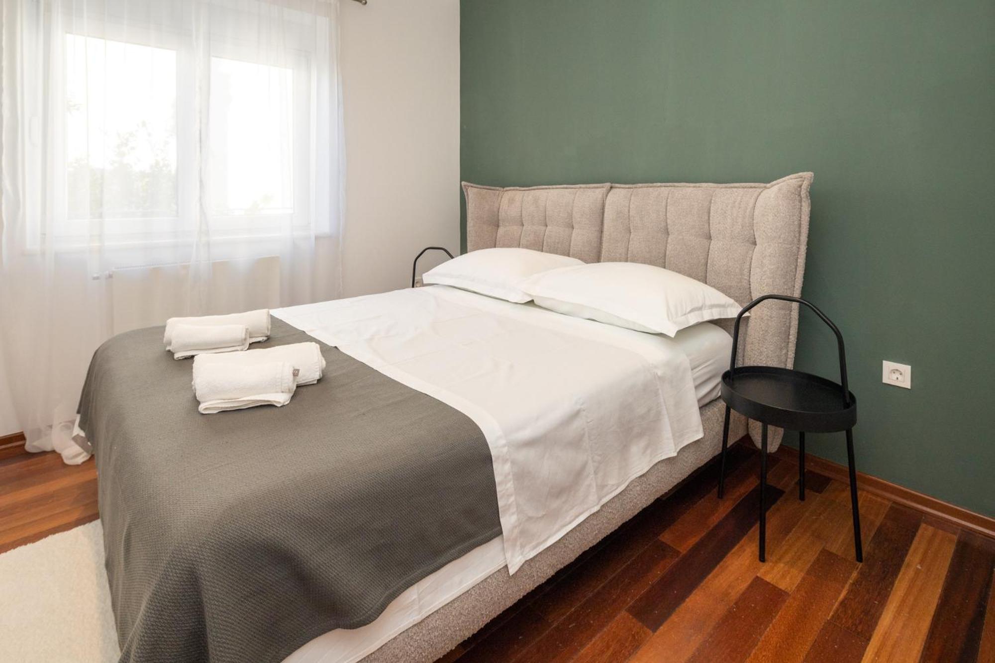 Lumaja Luxury Apartman Biograd Na Moru Exteriör bild